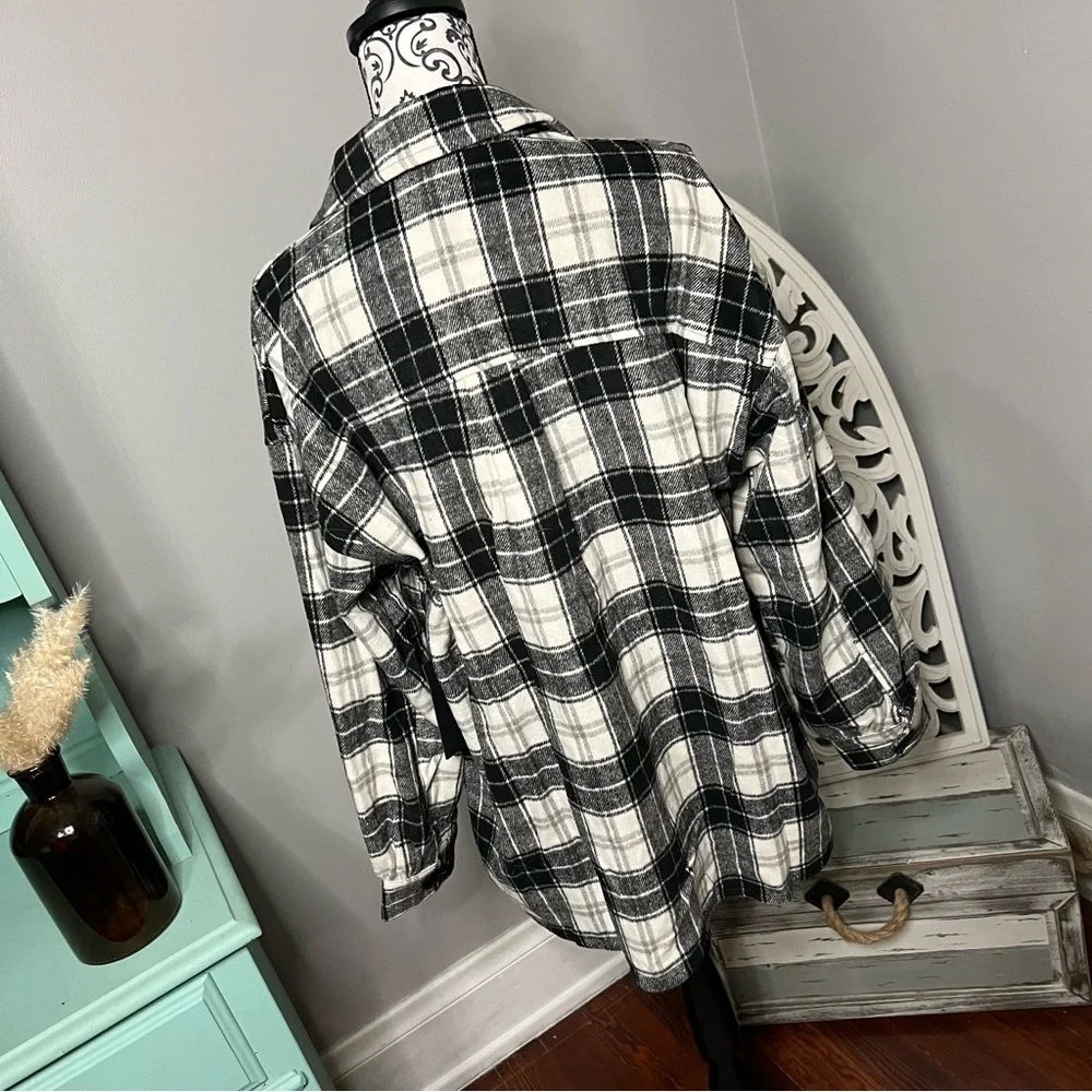Forever 21 Plaid Shacket Size 0X NWT Boho Bohemian Plus Size Curvy - Picture 9 of 15